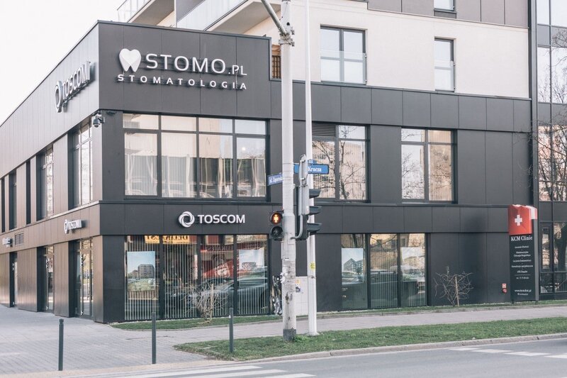 Dentist on Saturday in Wrocław – professional dental care also on weekends 10/03/2025 Wroclaw dentist on Saturday - Stomo Clinic