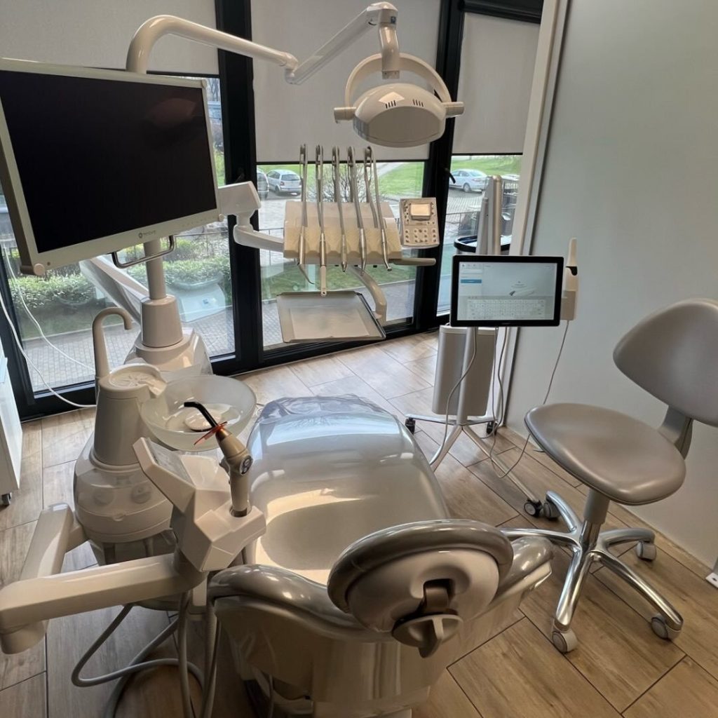 opinions of the dentist breslau stomo clinic